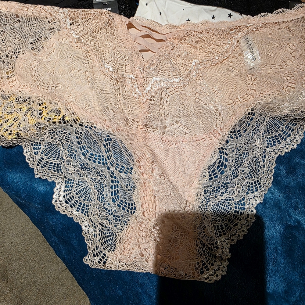 Torrid Lot 7 Pairs - Picture 3 of 9